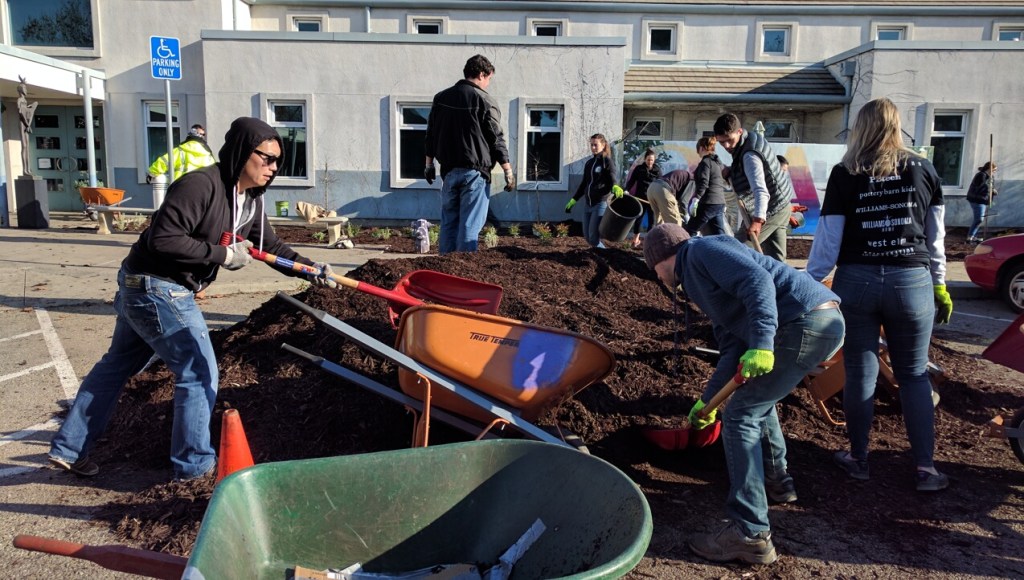 Cleaning Streets to Celebrate Martin Luther King