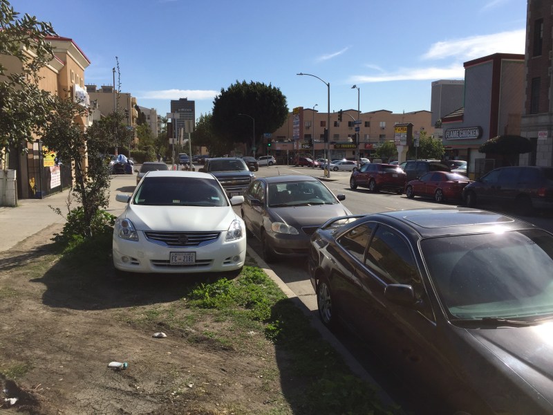 Parkway Parking Really Bugs Me — Let’s Fix It