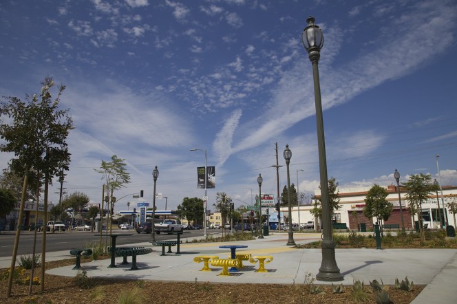 The Hoover Triangle: Effort to Do LA Bus Riders a Solid Takes Away their Shade