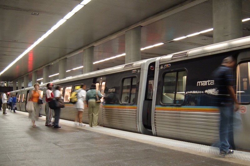 Now’s the Time to Save Federal Transit Funding