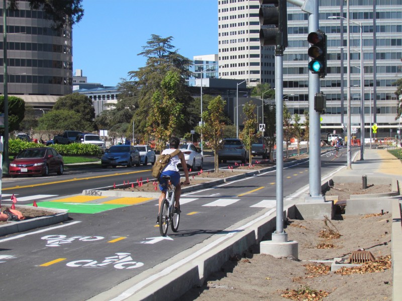 Eyes on the Street: Oakland’s New DOT Builds Some Sweet Protected Bikeways