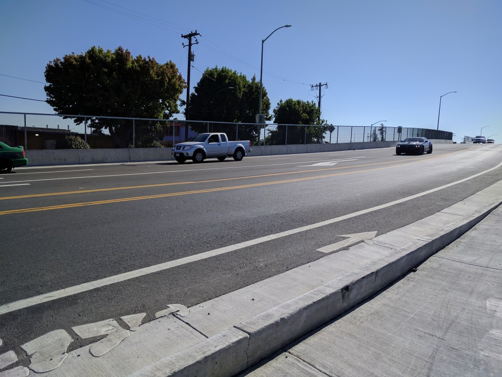Eyes on the Street: Dangerous Bridge by Lazear Elementary on 29th in Oakland