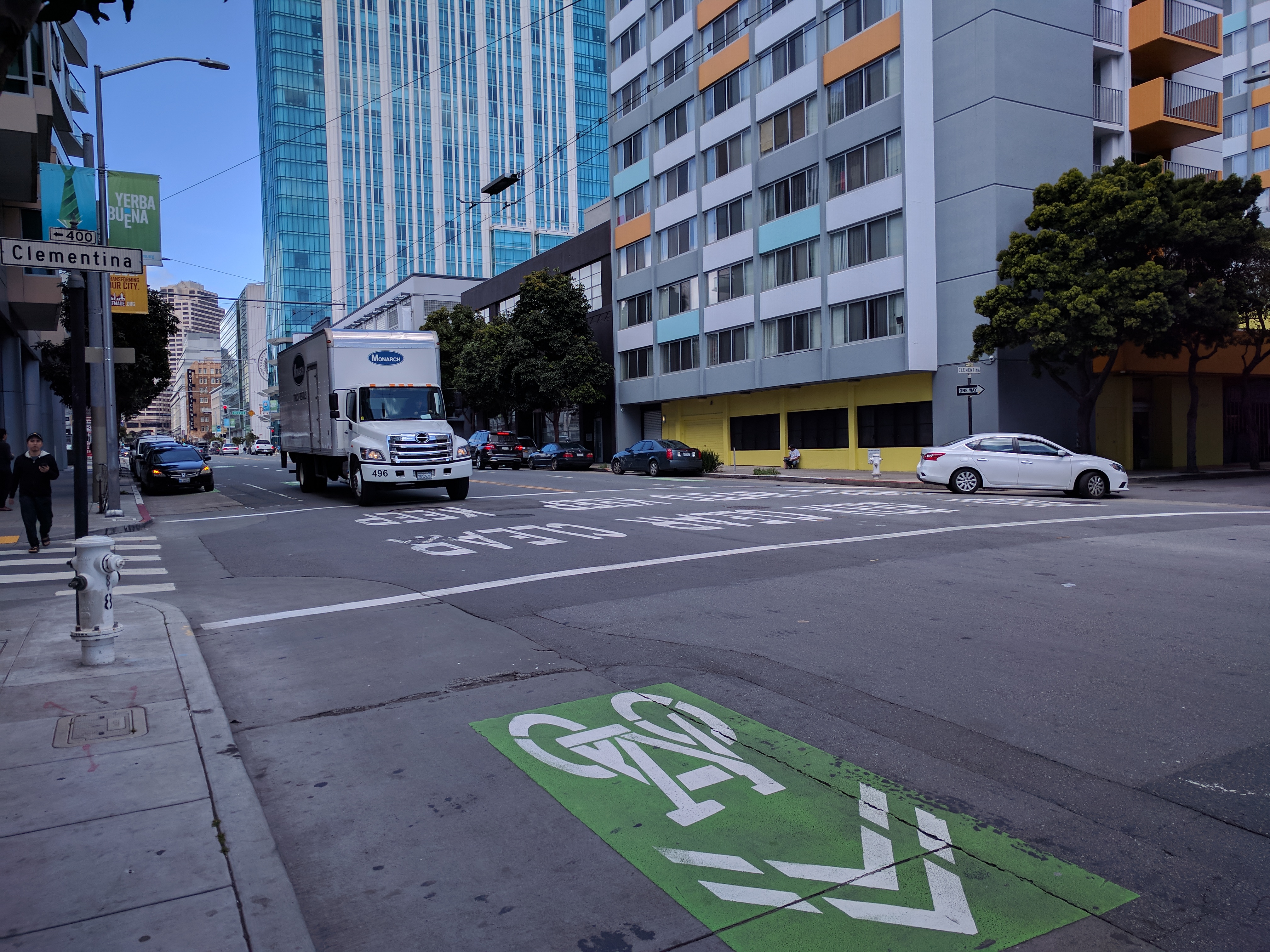 Current conditions on 5th Street. Trucks and "sharrows." Photo: Streetsblog/Rudick