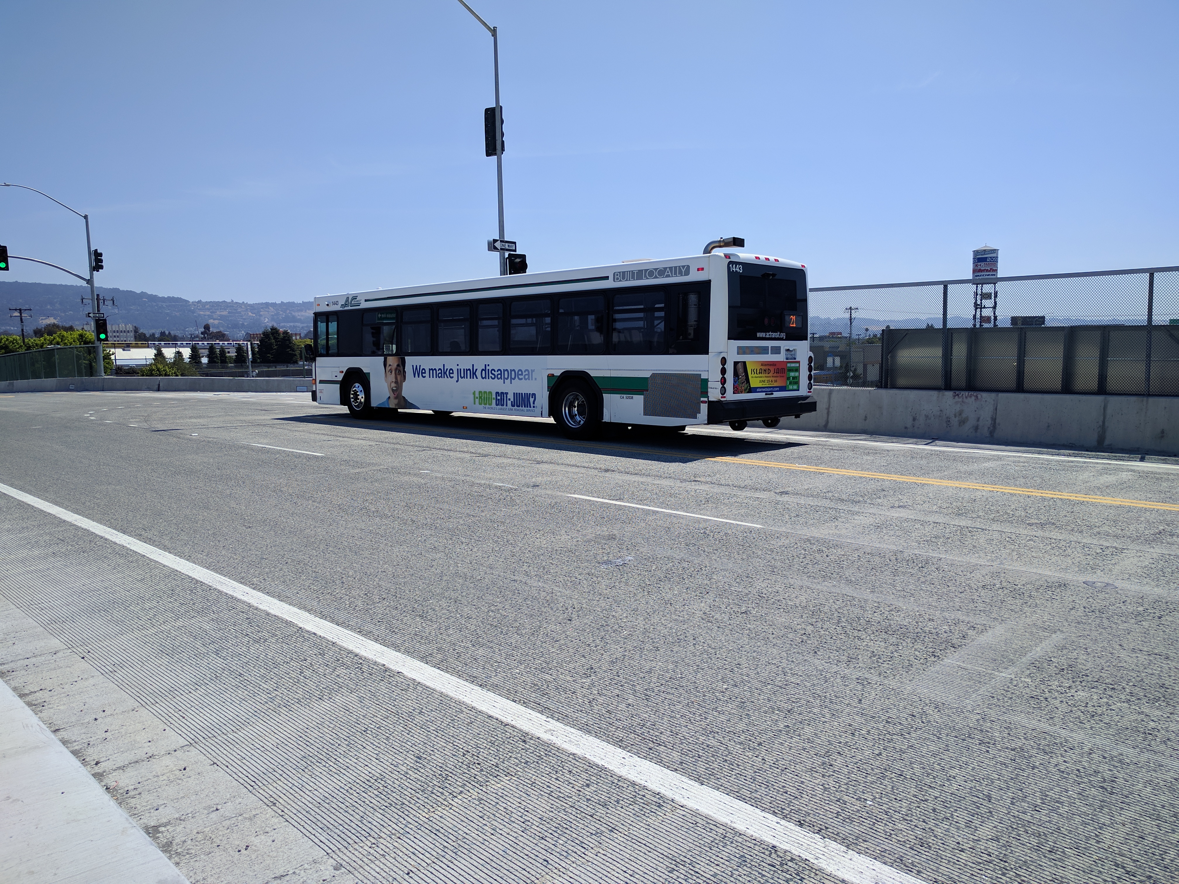 Are children supposed to bike to Lazeer Elementry between that crash barrier and the bus? Caltrans seems to think so