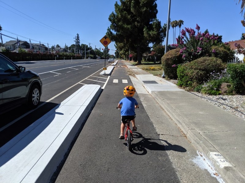 In Davis, a New Bike/Ped Safety Project Is Blamed for Heavy Traffic