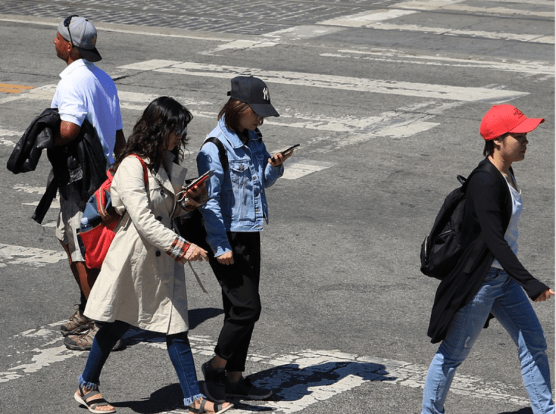 STUDY: Many Transportation Pros Wrongly Think ‘Distracted Walking’ Kills