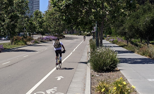 Current conditions south of the cycletrack... just another gutter pan bike lane. Image: OakDOT