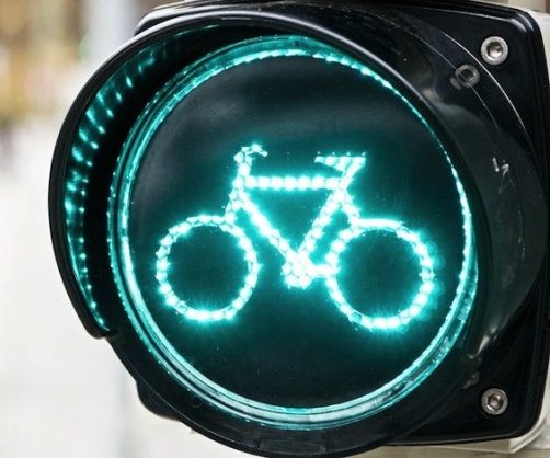 Memo to Buttigieg: Fix Our National Traffic Control Standards