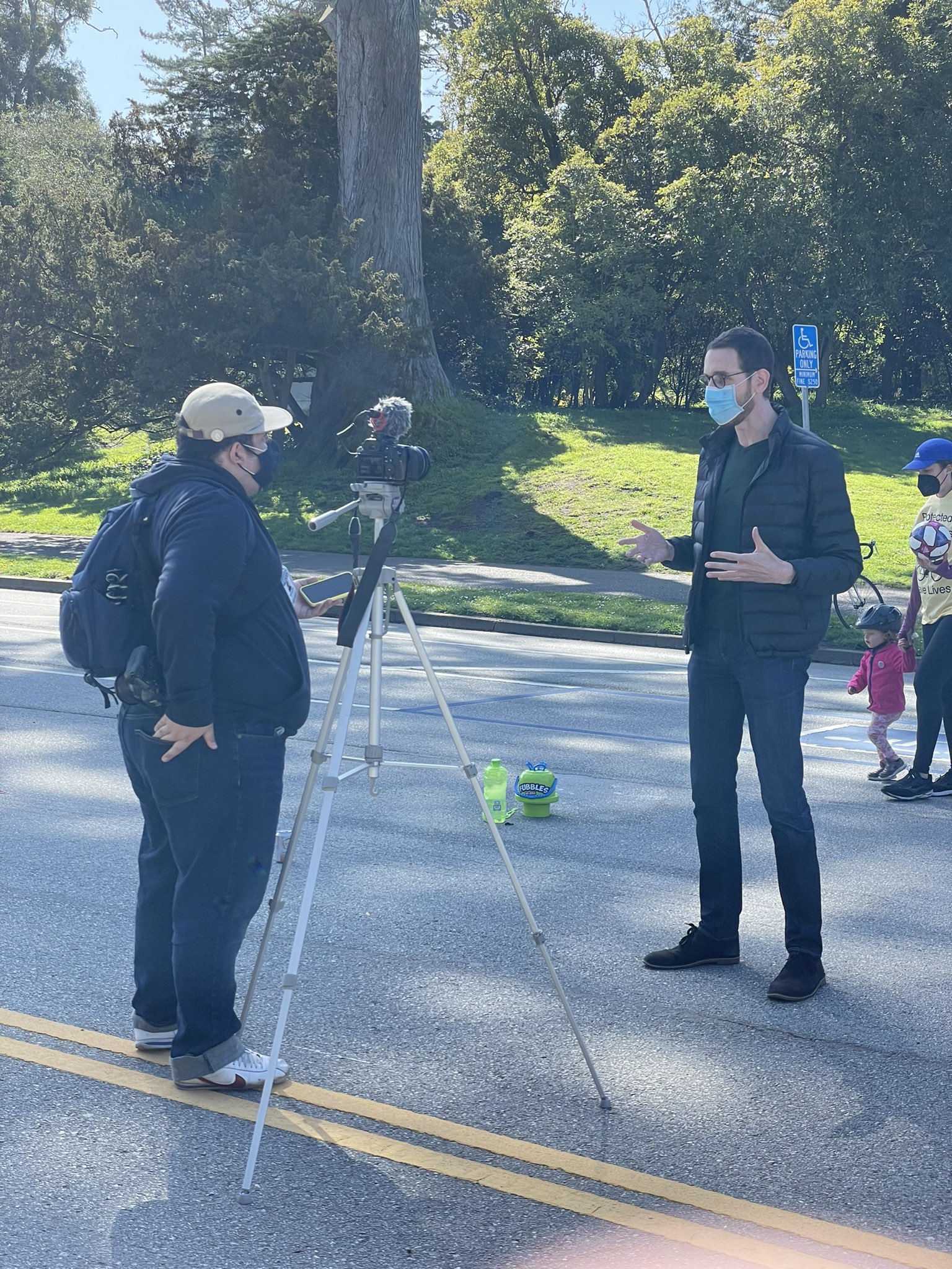 Senator Scott Wiener doing a TV interview supporting car-free JFK