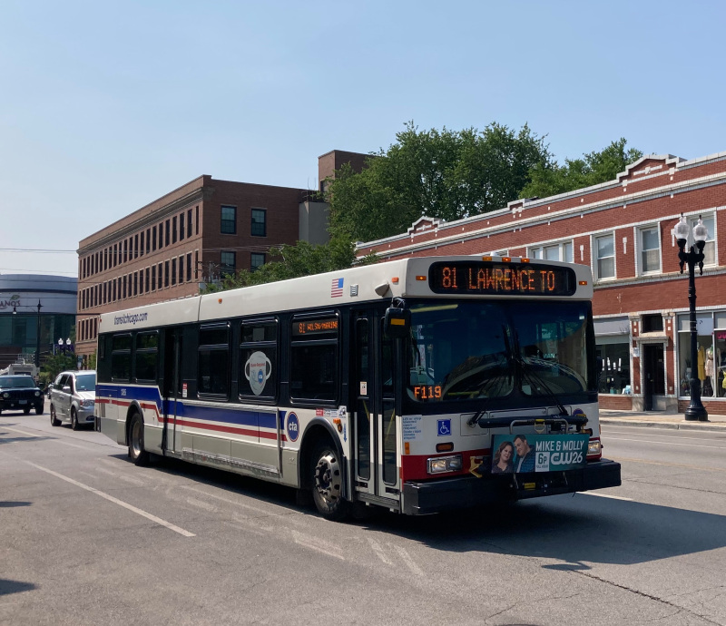 Chicago Offers Free Rides on 1st Day of School, Muni pilots All-Year Free for Youth