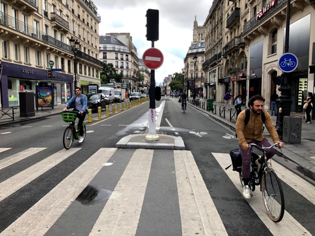 Streetfilms: Paris Kicks New York’s Ass as a Biking Capital