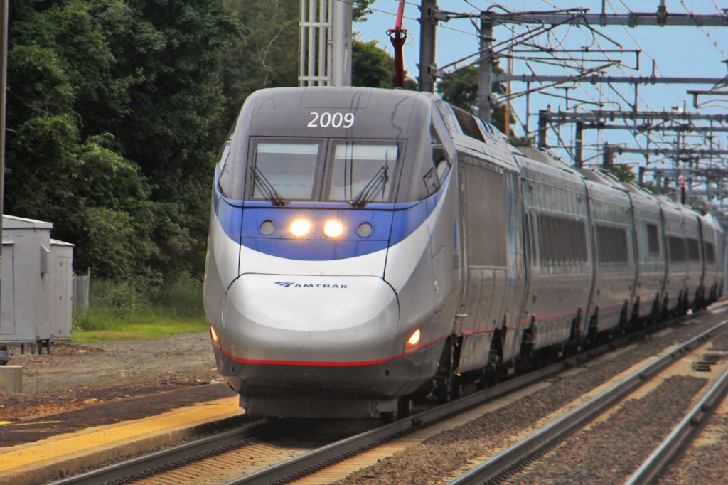 Commentary: Even Airline Exec Prefers High-Speed Rail