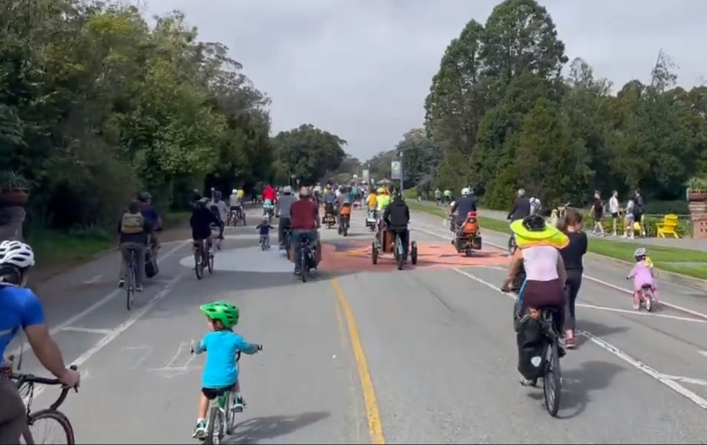 Weekend Roundup: More Ways to Save JFK, Parking Trumps Safety Again