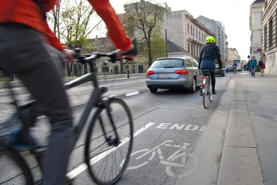 Opinion: How Letting Bikes ‘Talk’ To Cars Can Save Lives