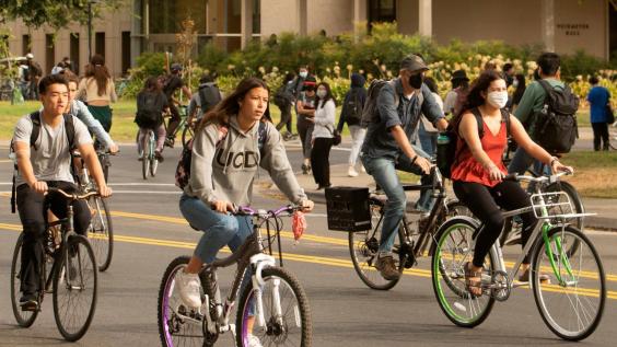 Bike-Friendly Campuses Can Inspire the Rest of Car-Centric America