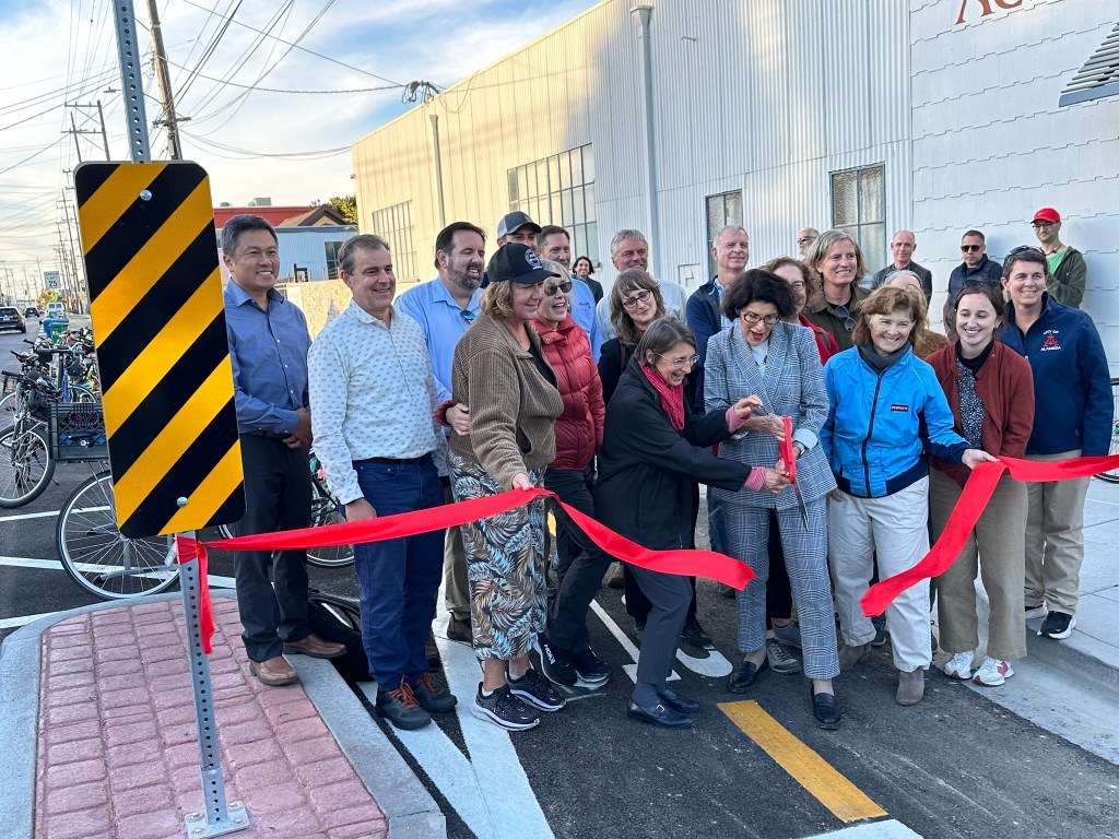 Alameda Advocates Celebrate Clement Bike Heaven