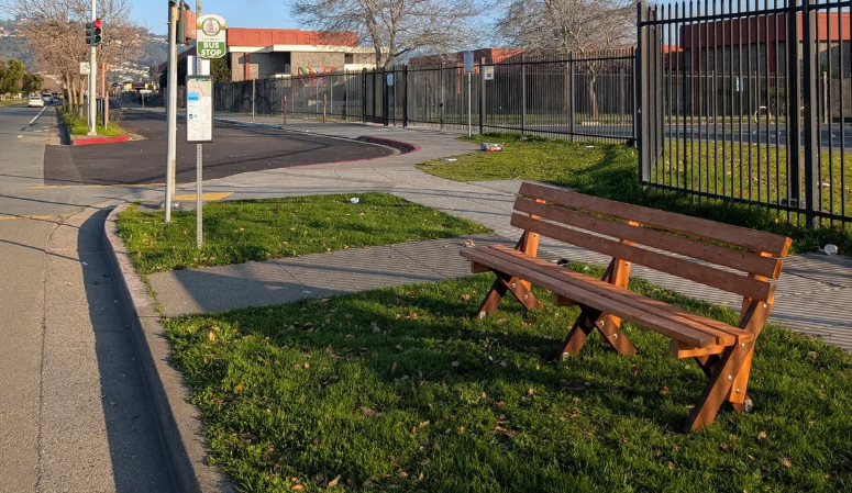 Richmond to Formalize Citizen Bus Benches