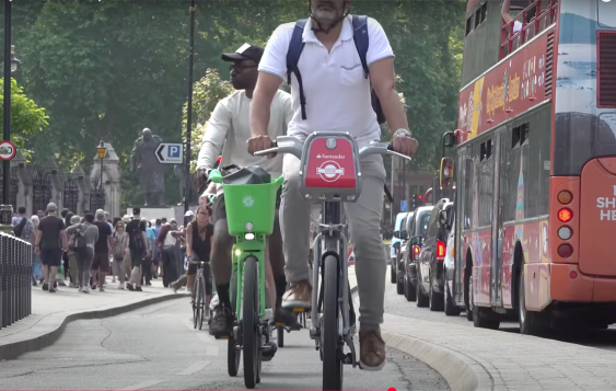 Video: The London Neighborhood Where Bikes Outnumber Cars