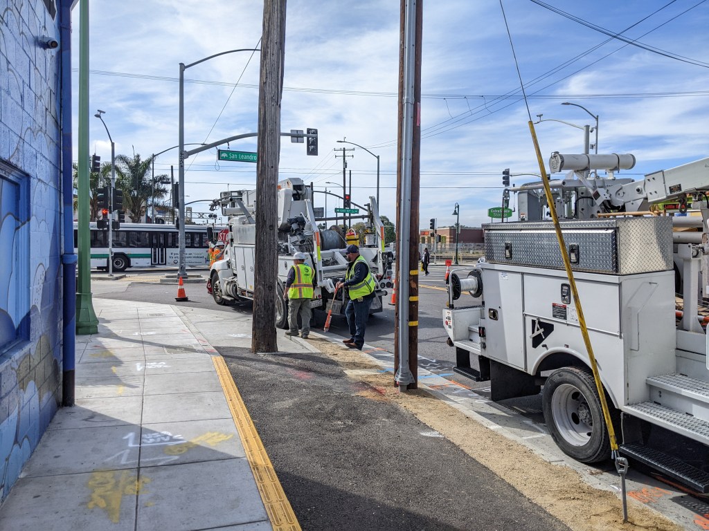 Eyes on the Street: Poles Finally Getting Removed from Fruitvale Bike Lanes