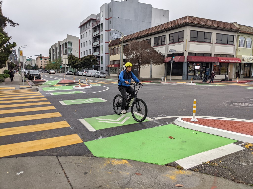 Oakland Celebrates First Protected Intersection in Chinatown