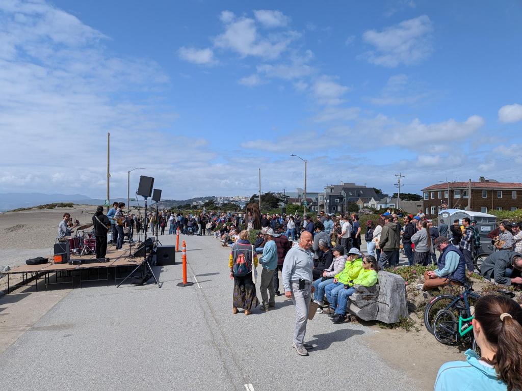 San Francisco Celebrates One Year of Sunset Dunes