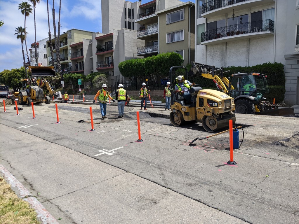 Oakland Update: Heavy Construction Finally Starts on Lakeshore Avenue Protected Bike Lane