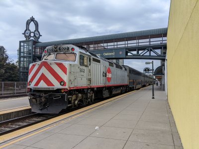 Old Caltrain Locomotives Find New Life on Capitol Corridor