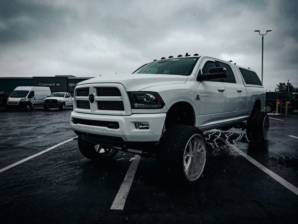Why US Roads Are Full of SUVs and Trucks, Part I