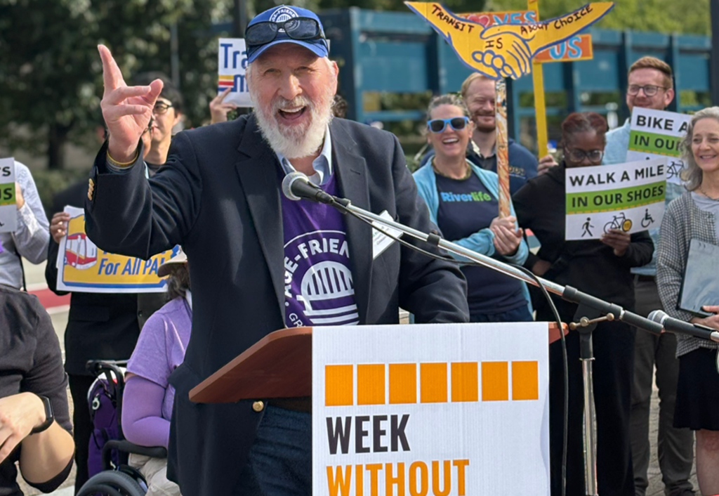 Pittsburgh Goes All-In On ‘Week Without Driving’ By Celebrating New Bus Lanes